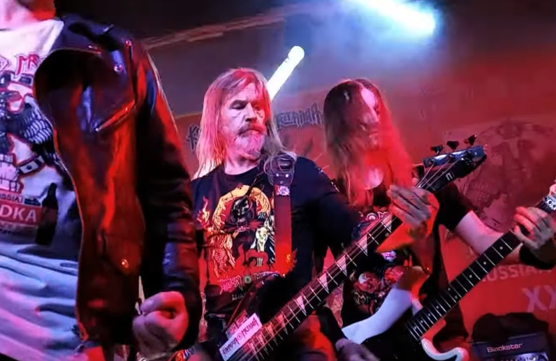 Участников группы Коррозия металла задержали на концерте в Нижнем Новгороде