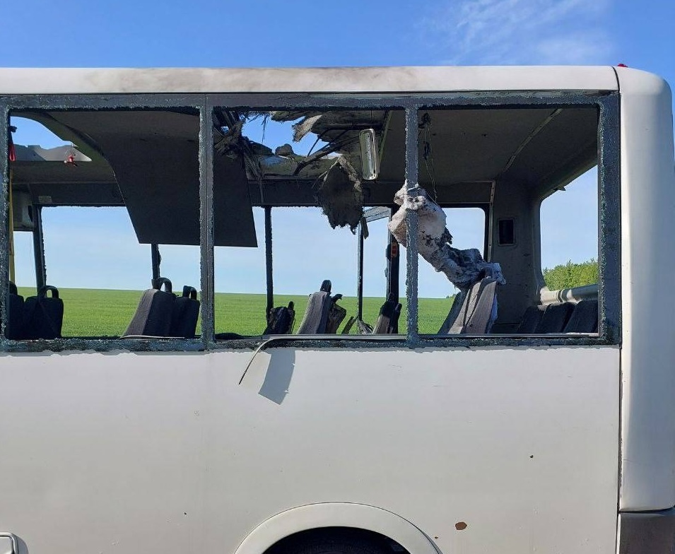 Белгородский губернатор Гладков: 6 человек погибли при атаке дронов на автобусы с рабочими