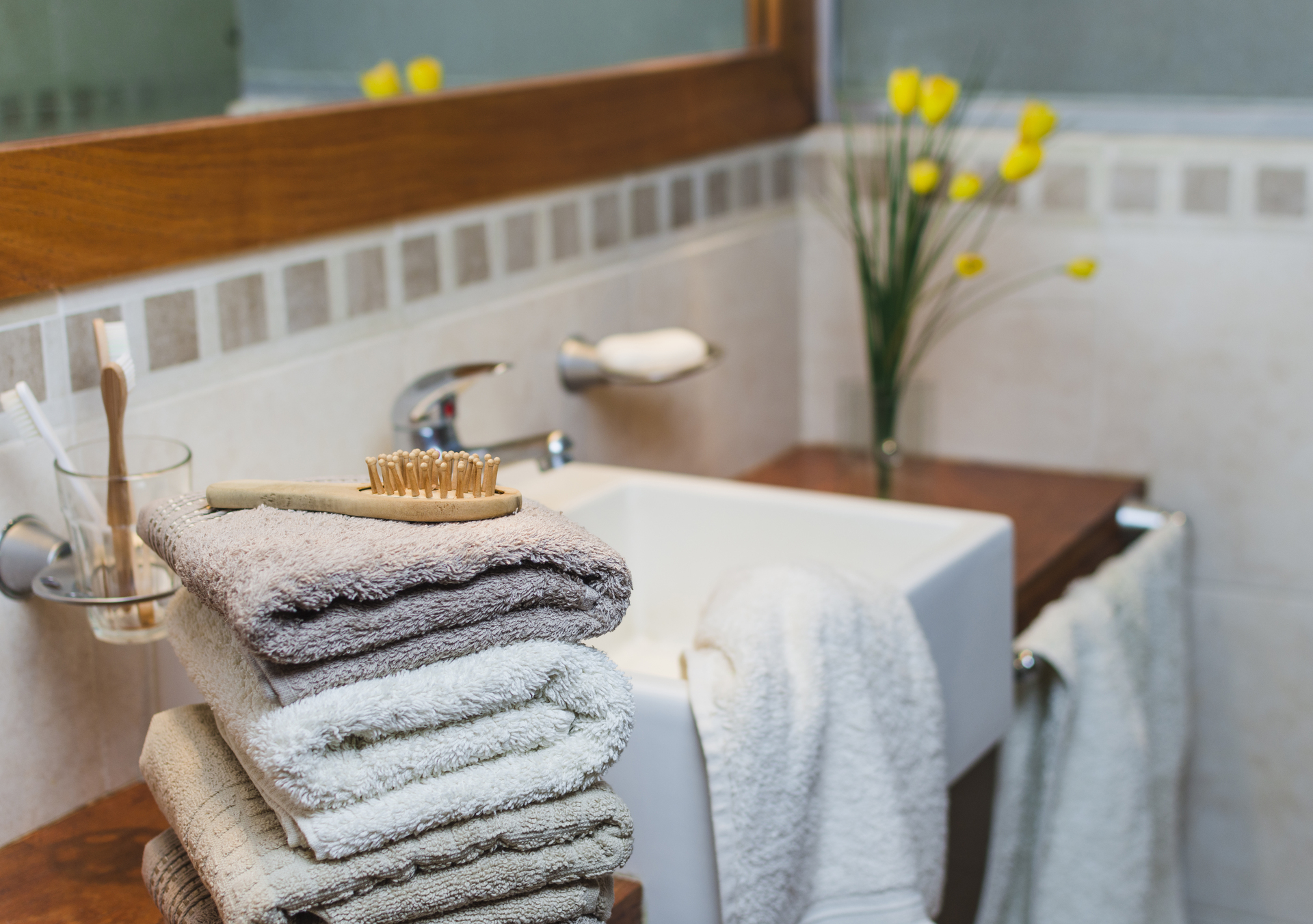 Дерматовенеролог Шорина: вафельное полотенце подходит только для ног