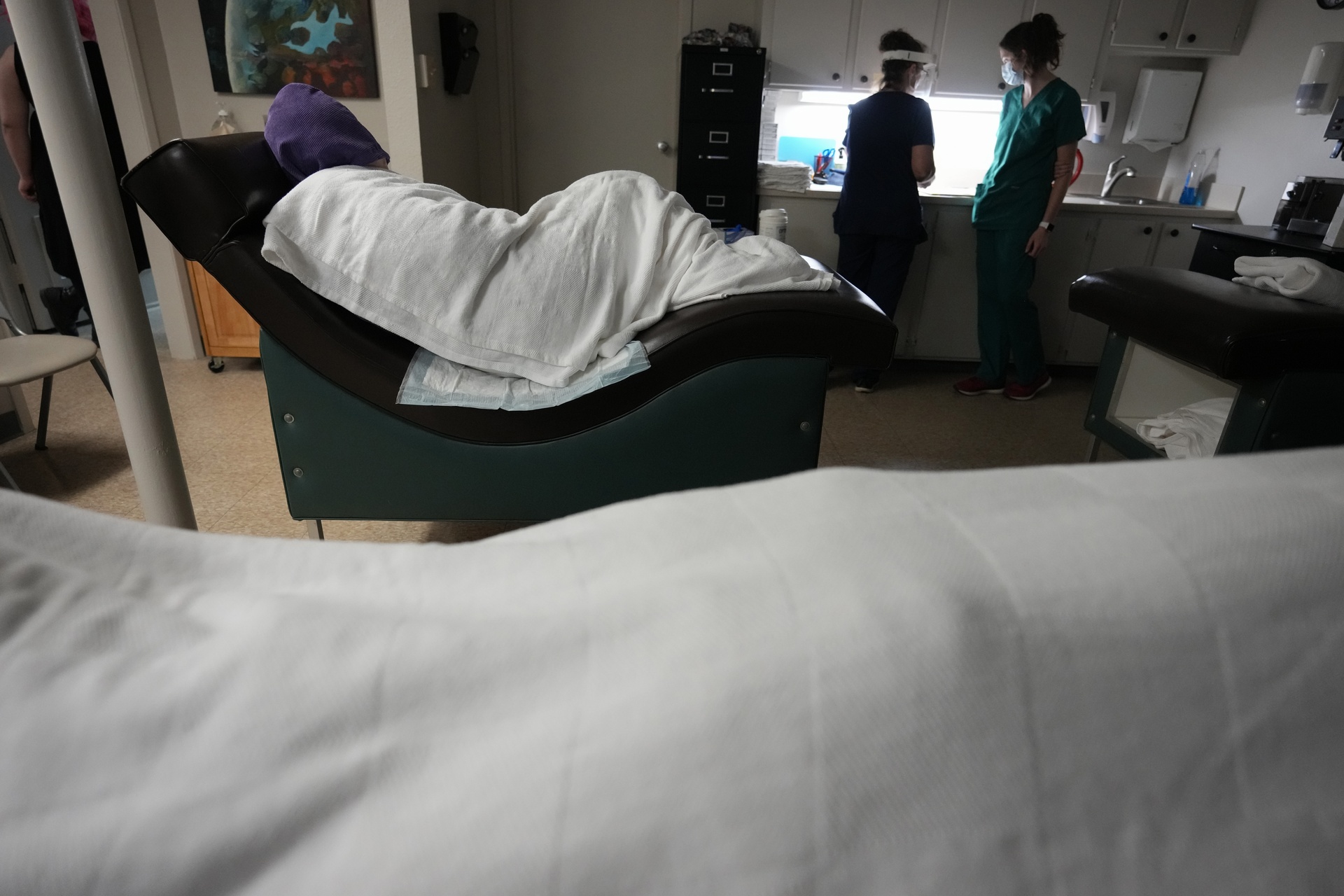 В городе в России разместили рекламу против запрета абортов