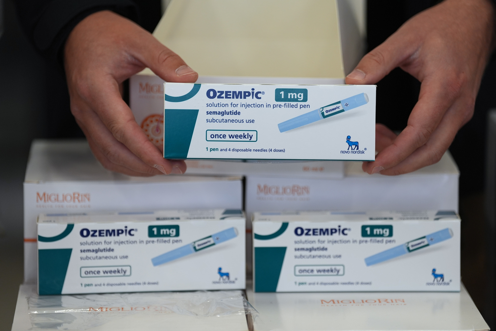 Daily Mail: Препараты класса GLP-1 увеличивают вероятность потери волос