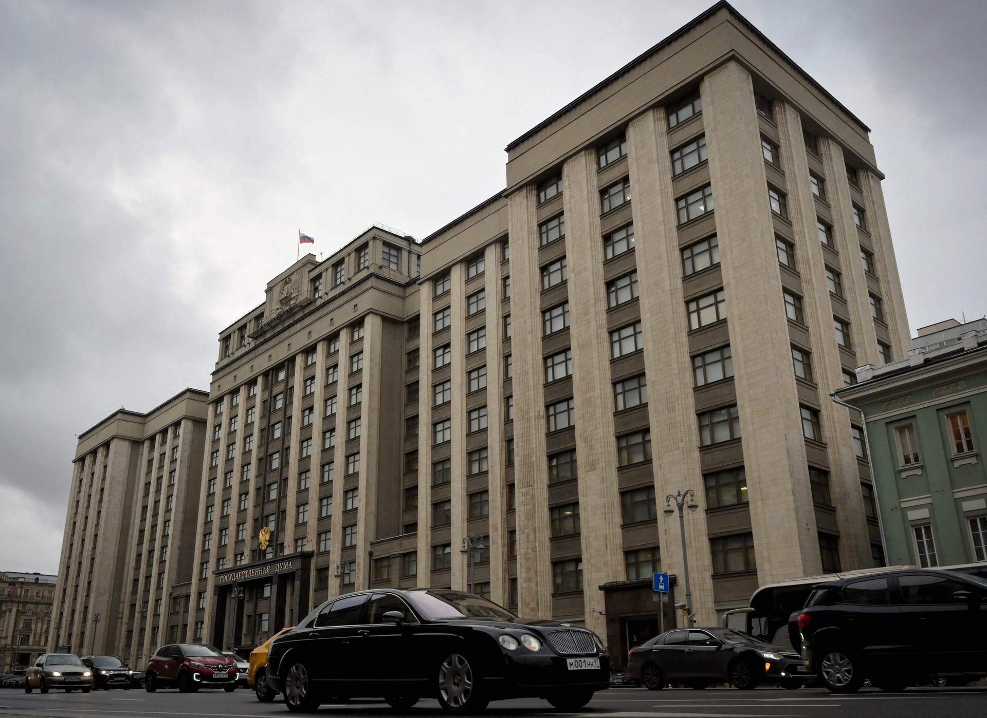 Госдума одобрили новые льготы для участников СВО и их семей