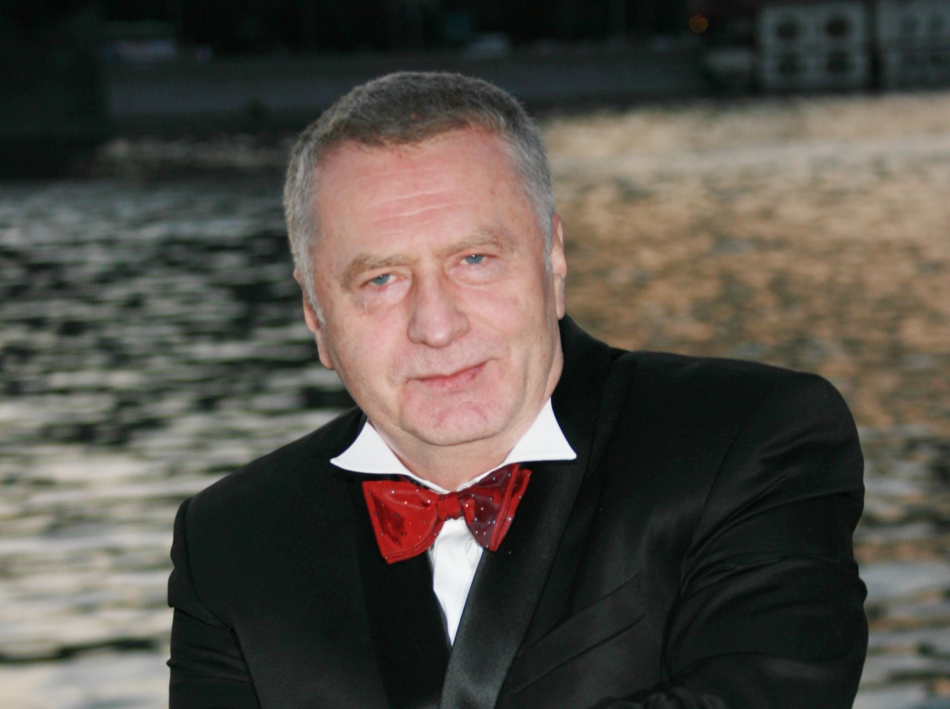 Резиденцию Жириновского в Москве выставили на продажу за 800 млн рублей