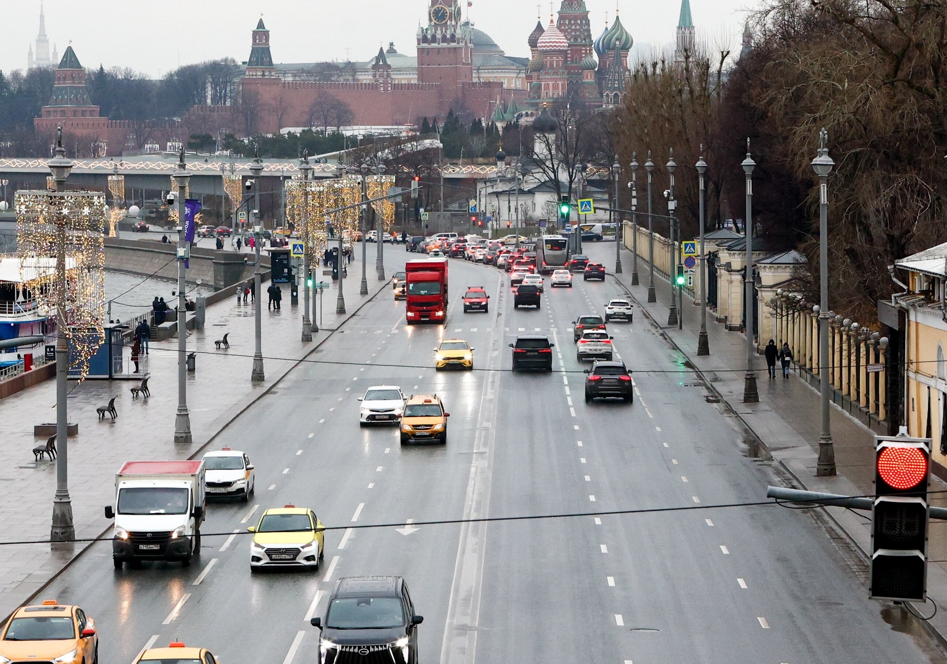 Как обезопасить машину от аварий в ноябре Три главных совета автоэксперта