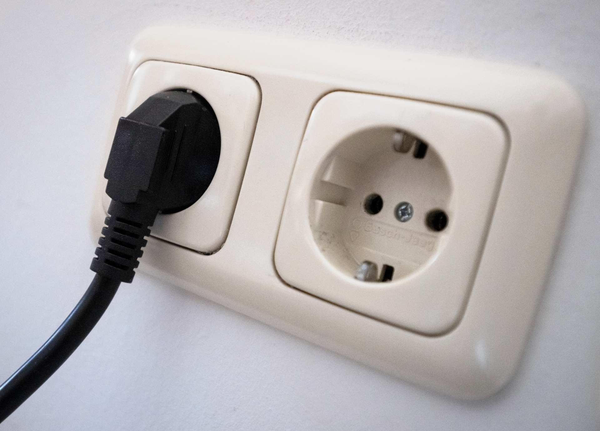 Как сэкономить на электричестве зимой Эксперт дал 4 главных совета