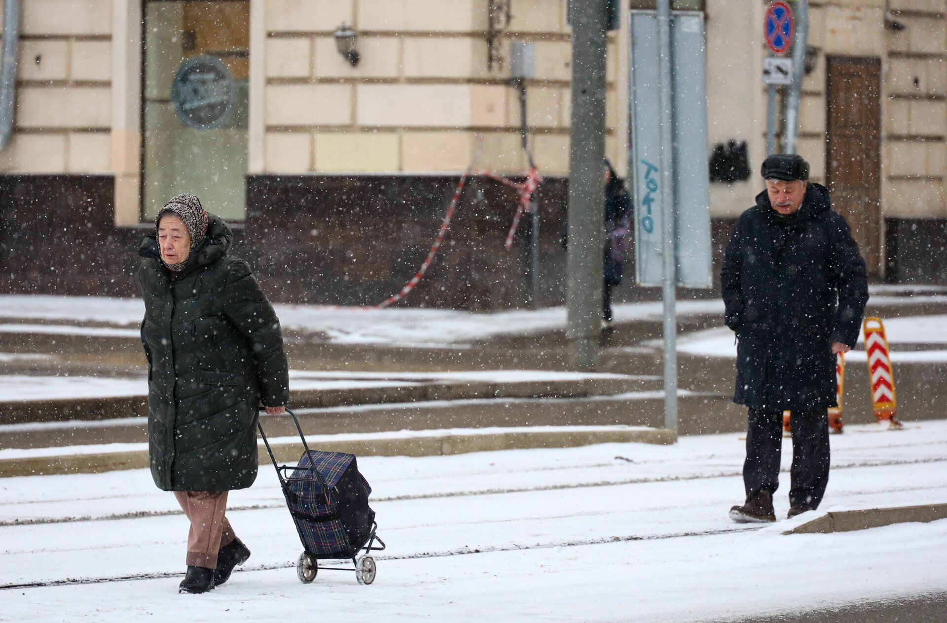 В России захотели поднять минимальную пенсию до 50 000 рублей. Подробности