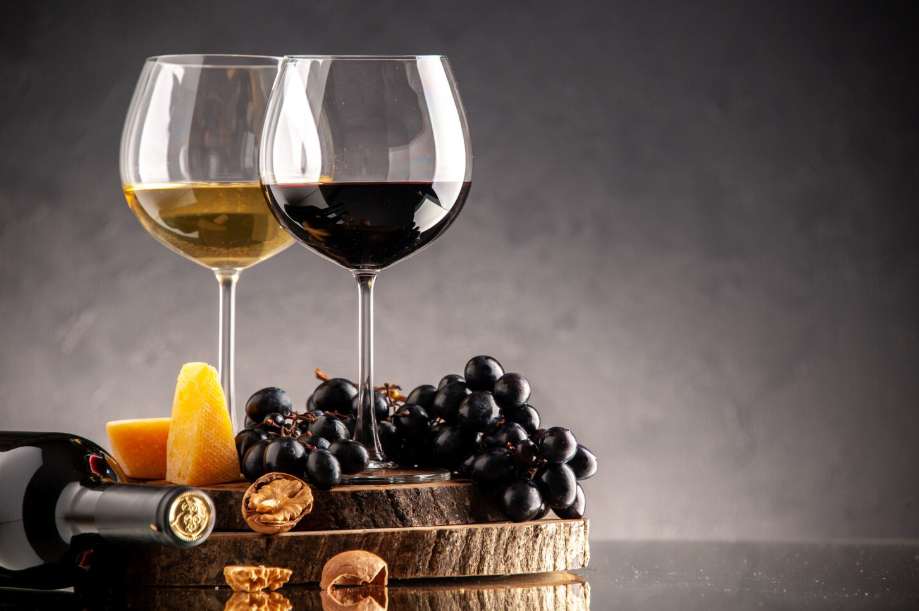 Минздрав РФ выступил против возможной продажи алкоголя на маркетплейсах