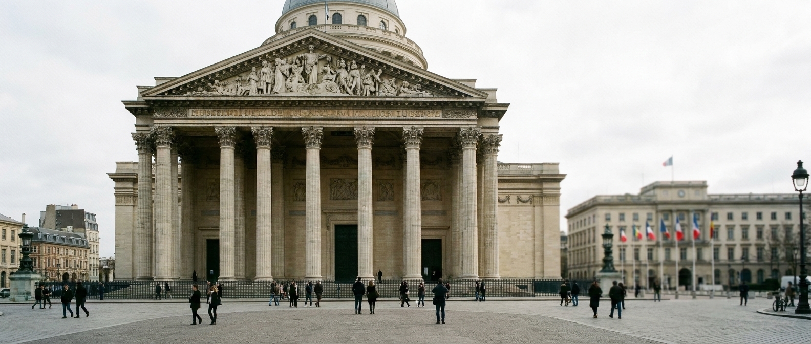 Тимати и директор Эрмитажа попали под санкции ЕС. За что их включили в чёрный список