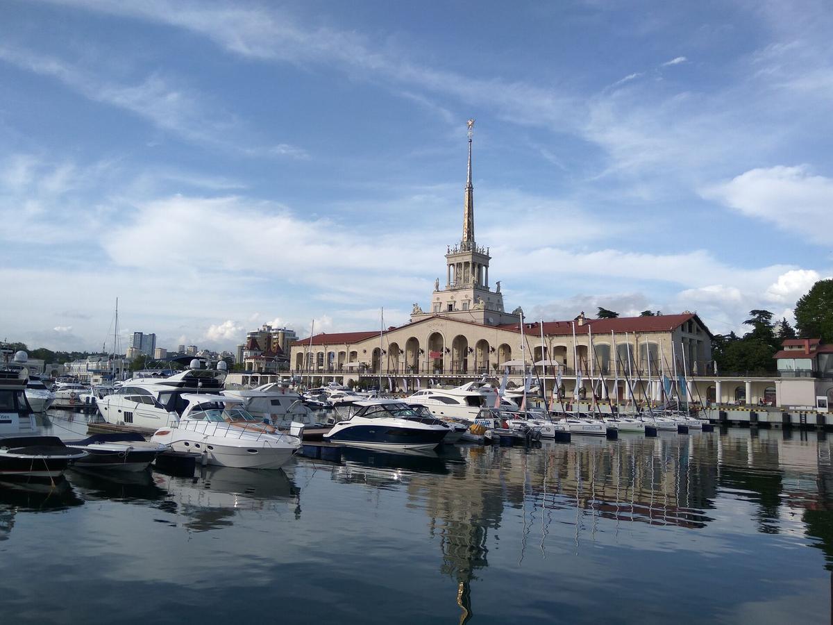 В Сочи пятеро детей пошли гулять и пропали. Пришлось вмешаться полиции —  Секрет фирмы