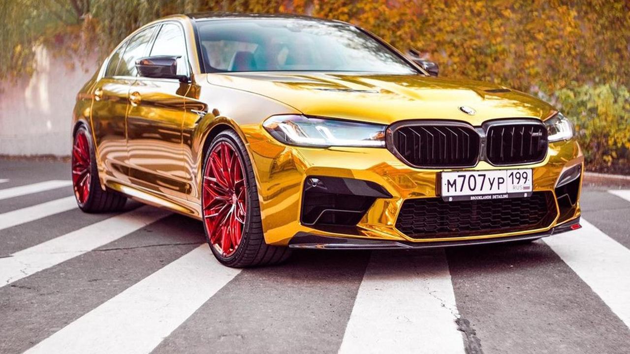 Автоблогер Давидыч продал золотую BMW. На рынке они стоят дороже 10 млн  рублей — Секрет фирмы