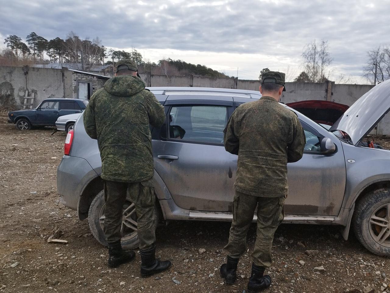 Машины пьющих за рулём россиян начали отправлять на СВО. Подробности —  Секрет фирмы