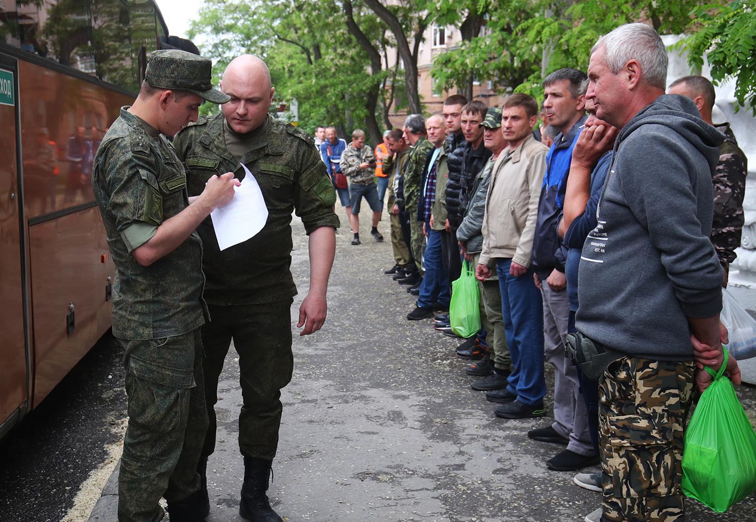 Армия России на Украине. Украинские военные. Российские военные.