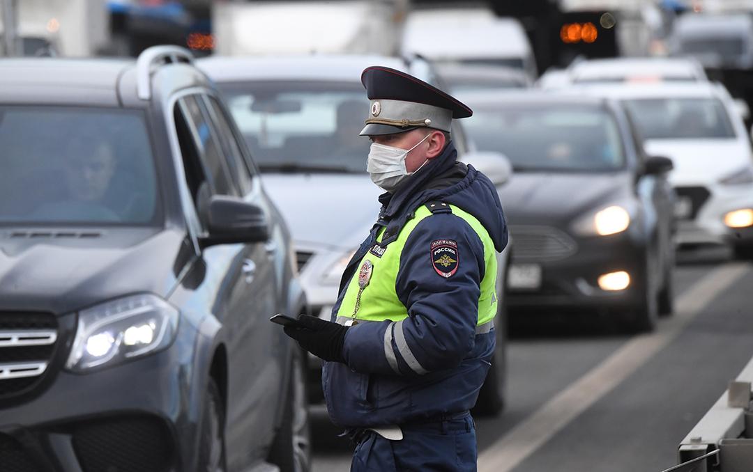 tamozhnya zabiraet dobro u rossiyan