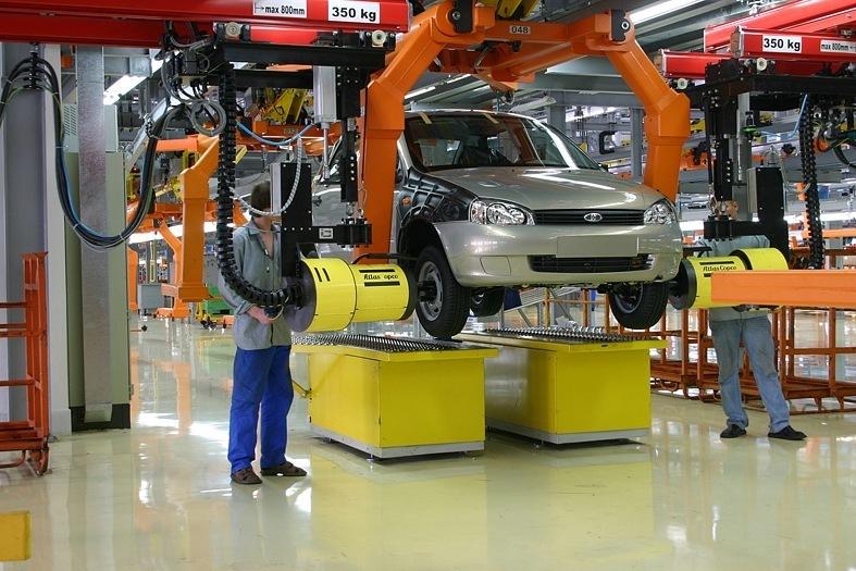 «АвтоВАЗ» объявил о возвращении к пятидневке