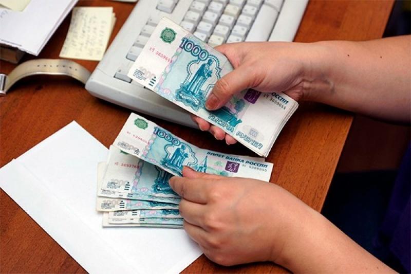 «Жители не поддерживают»: депутаты Госдумы захотели поднять МРОТ в полтора раза. Реально ли?