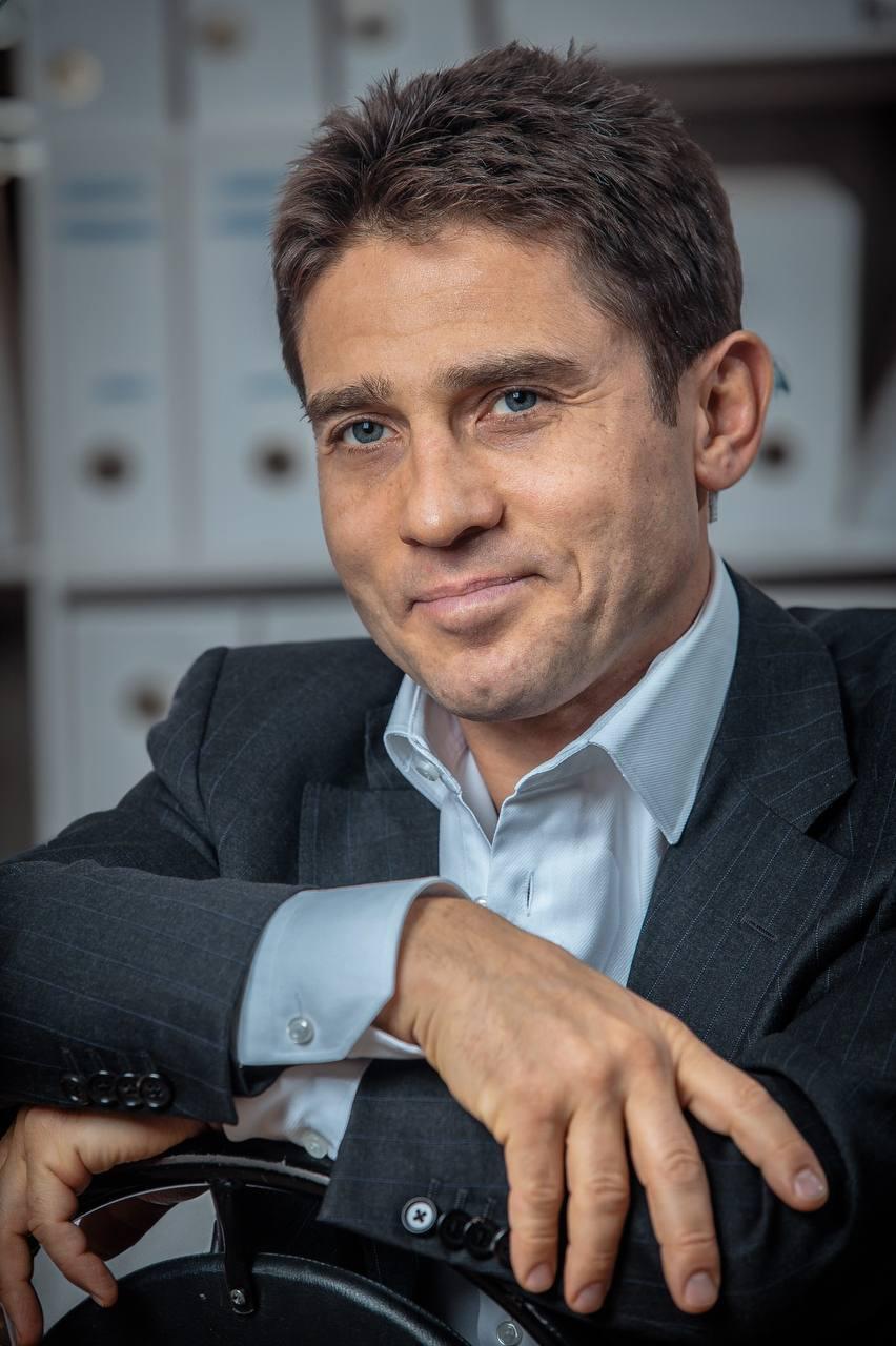 Вадим Андронов – управленец с большим опытом