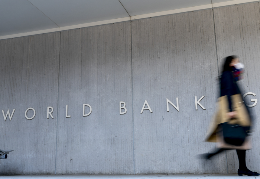 Греф предсказал России стагфляцию. Что это такое и насколько опасно