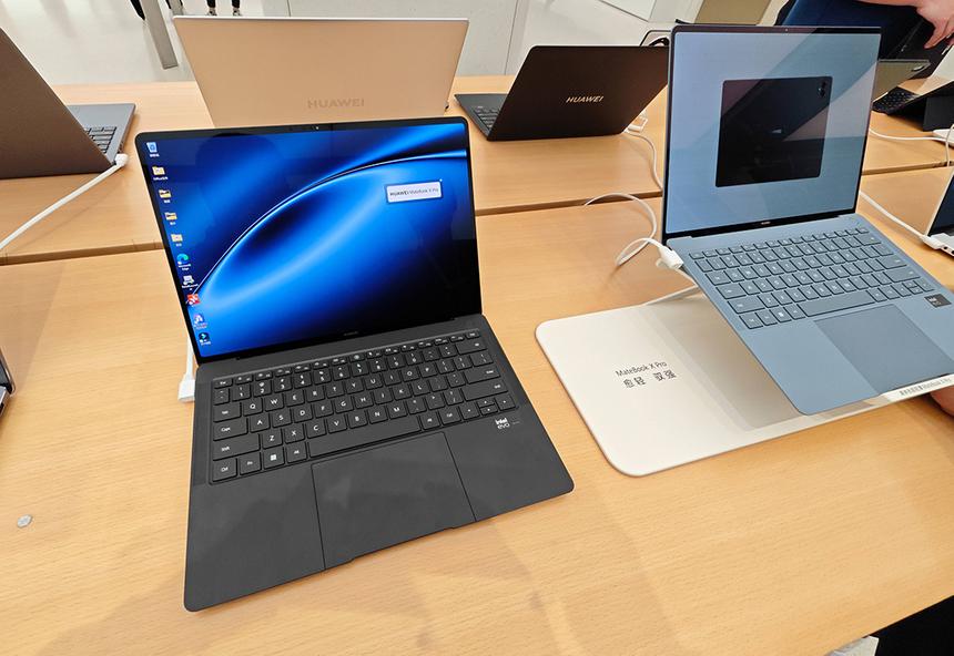 Топ крутых гаджетов 2024 года: россияне назвали лучшие смартфоны, компьютеры и телевизоры