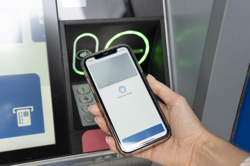 Что такое электронный кошелёк и чем он отличается от платёжной карты. Простыми словами