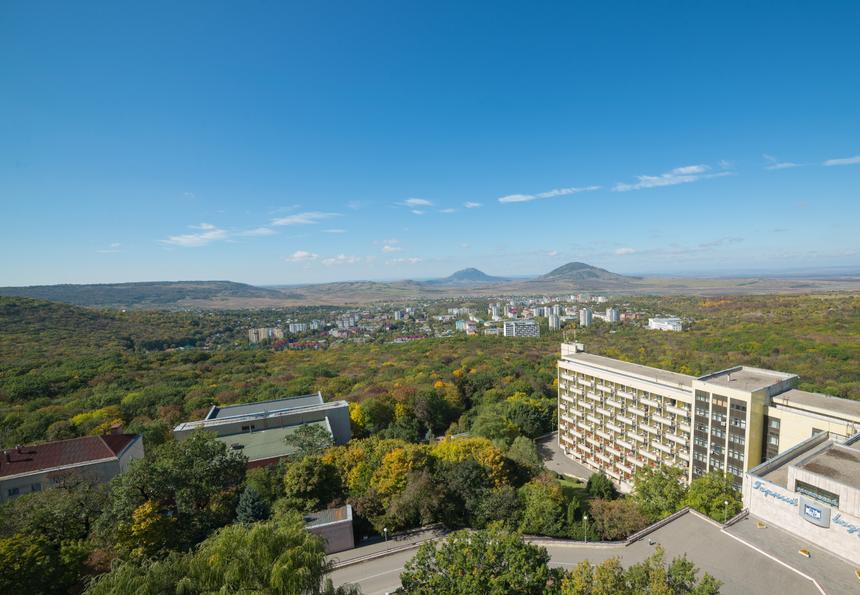 От Крыма до Алтая: эксперты раскрыли направления, куда переместится турпоток с загрязнённого юга