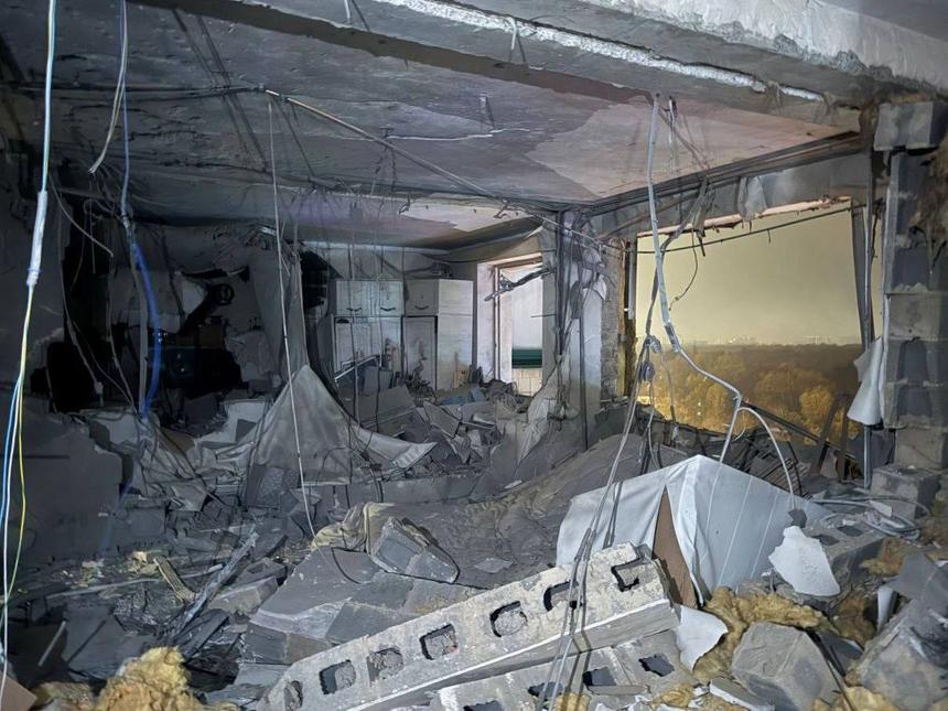 Дрон залетел в окно жилого дома в Красногорске. Среди пострадавших — ребёнок