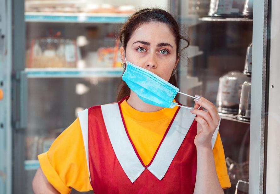 Владелица алкомаркета дошла до Верховного суда из-за масок