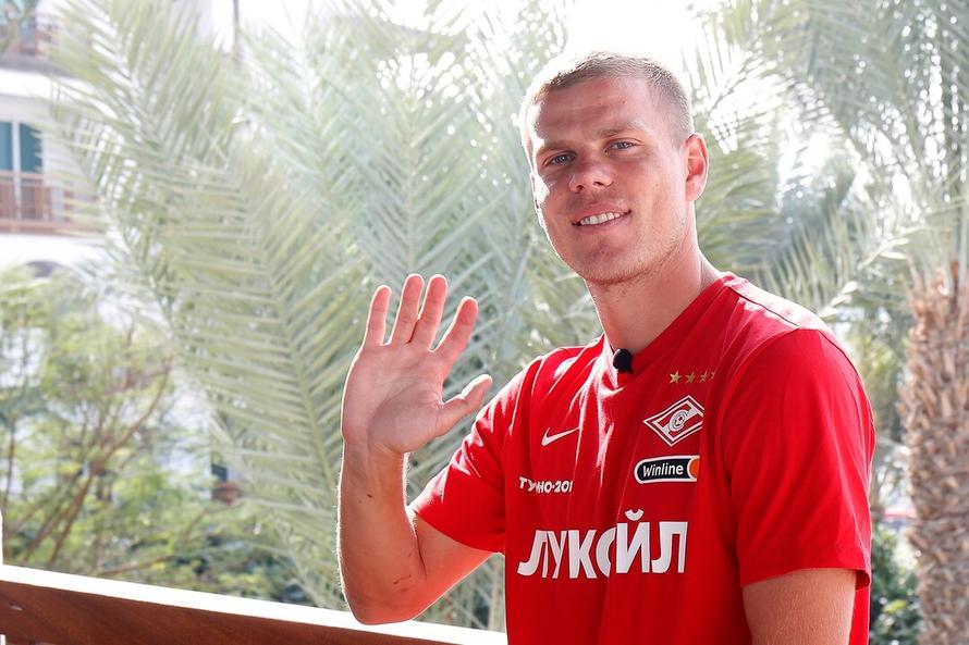 Футболисту Кокорину ежемесячно платили 22 млн рублей за хорошее поведение и трезвость