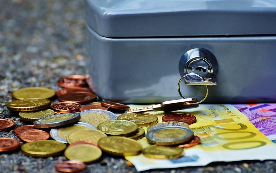 Назван ущерб от преступной деятельности за 2021 год