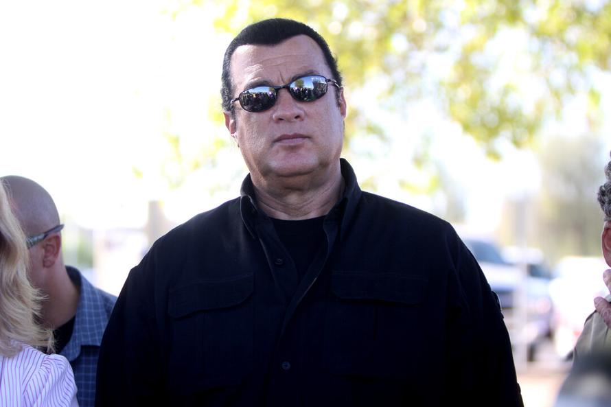 Пожилая россиянка доверилась «охраннику Сигала» и осталась без квартиры