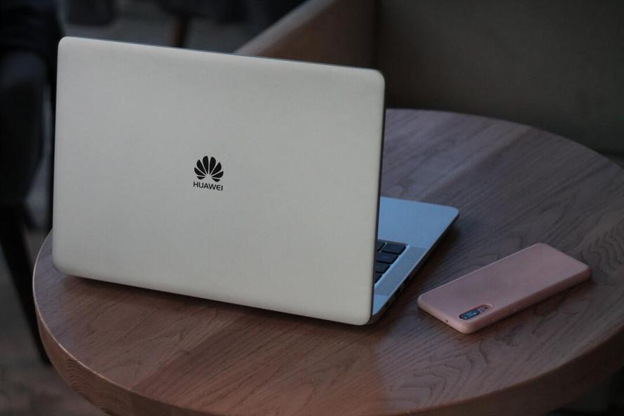 Huawei потребовала от Швеции $540 млн за несостоявшийся контракт
