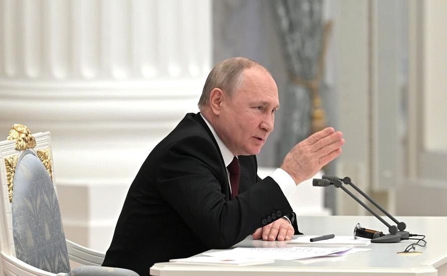 Путин решил выступить с телеобращением 21 февраля