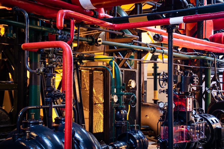 Германия задумала отказаться от покупки угля и газа у России