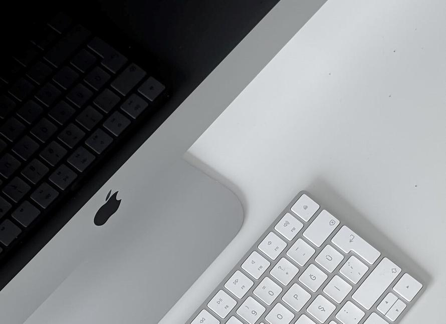 Apple разрабатывает складной планшет