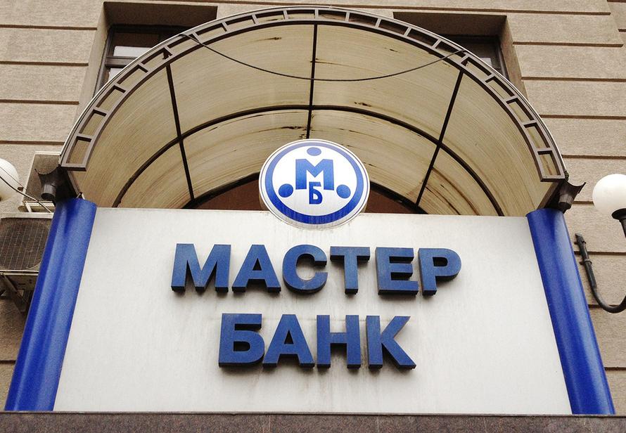 Суд арестовал имущество бывших банкиров почти на 100 млрд рублей