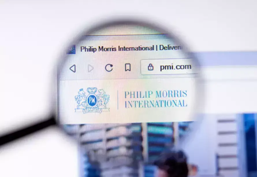 Philip Morris сократит производство в России