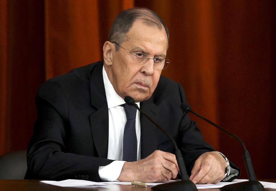 Главы МИД России и Украины начали переговоры в Анталье