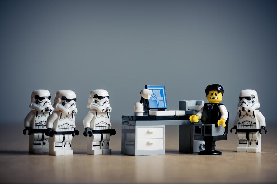 LEGO приостановил продажу конструкторов в России