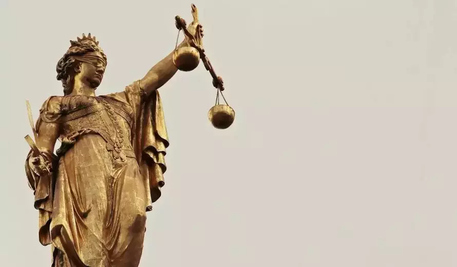 Главу спортивной федерации заподозрили в руководстве бандой