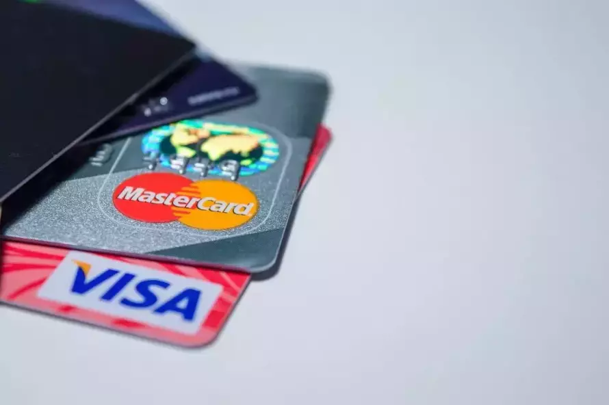 Ещё одна страна поможет россиянам оформить карты Visa, действующие за рубежом