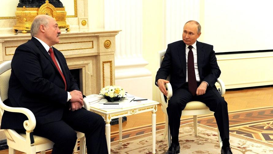 Путин и Лукашенко вместе съездят на космодром Восточный