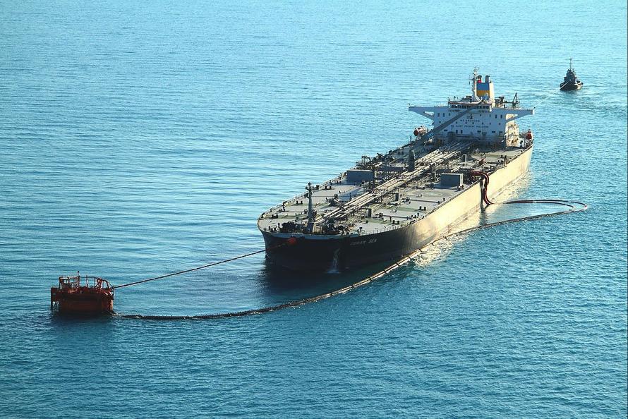 Авария на российском терминале ударила по бюджету Казахстана