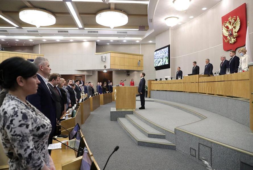 В России предложили увеличить предельный возраст чиновников до 70 лет