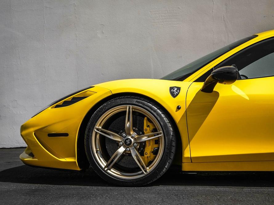Джастину Биберу запретили покупать спорткары Ferrari