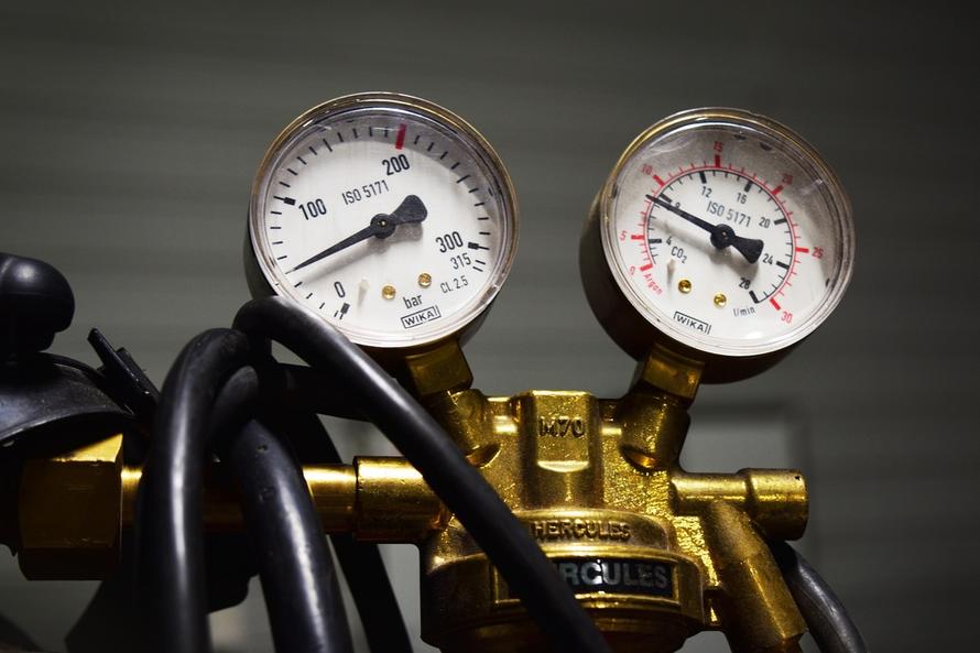 Удвоилось число европейских компаний со счетами для покупки газа за рубли