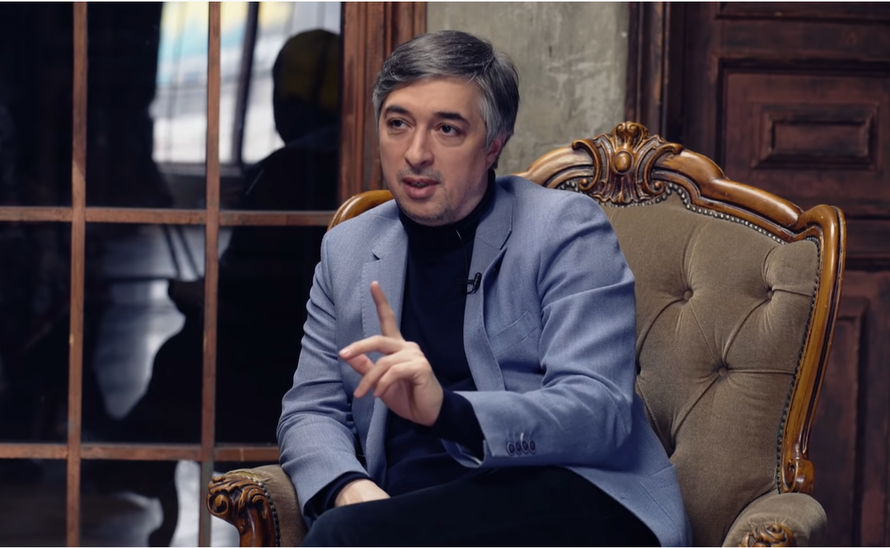 В России заочно арестовали экс-участника «Что? Где? Когда?»