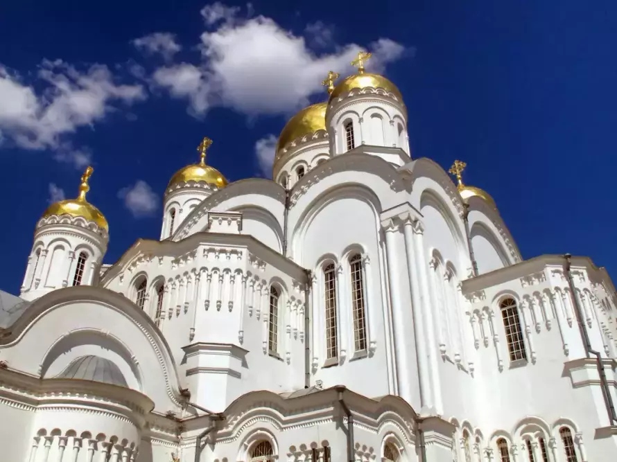 Каноническая церковь Украины объявила о независимости от РПЦ. Но связи с ней не разорвала