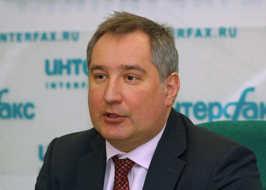 Рогозин предложил напечатать денег для перспективных проектов