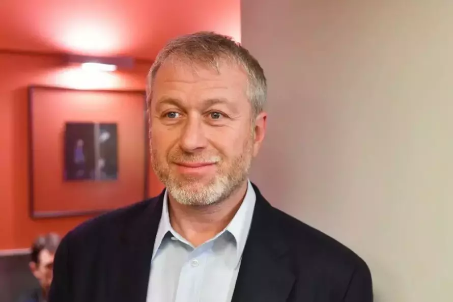 Абрамович подал в суд на ЕС из-за санкций