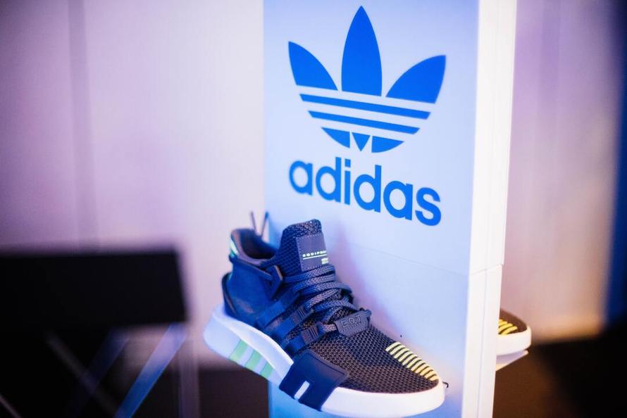 Adidas и Reebok приготовились возобновить работу в России