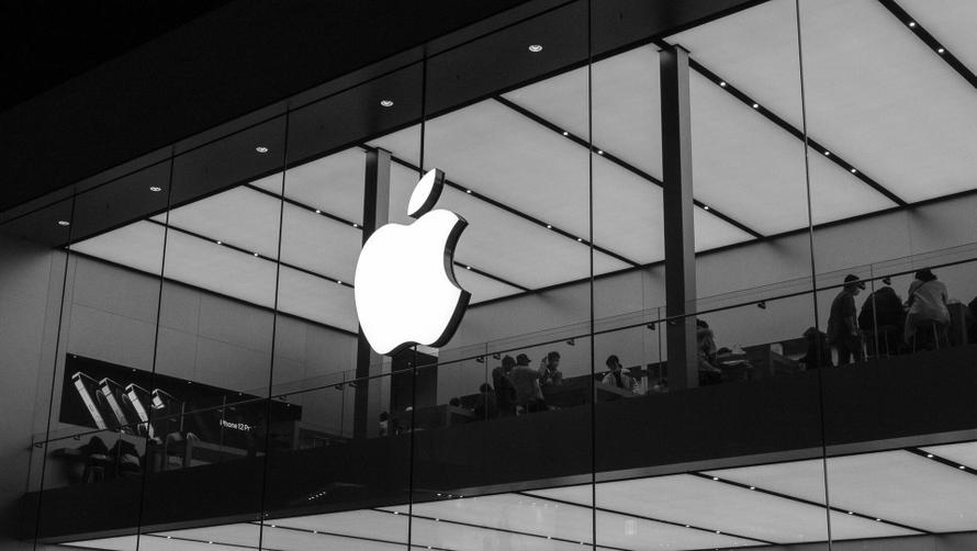 Apple вернула себе титул самого дорогого бренда в мире